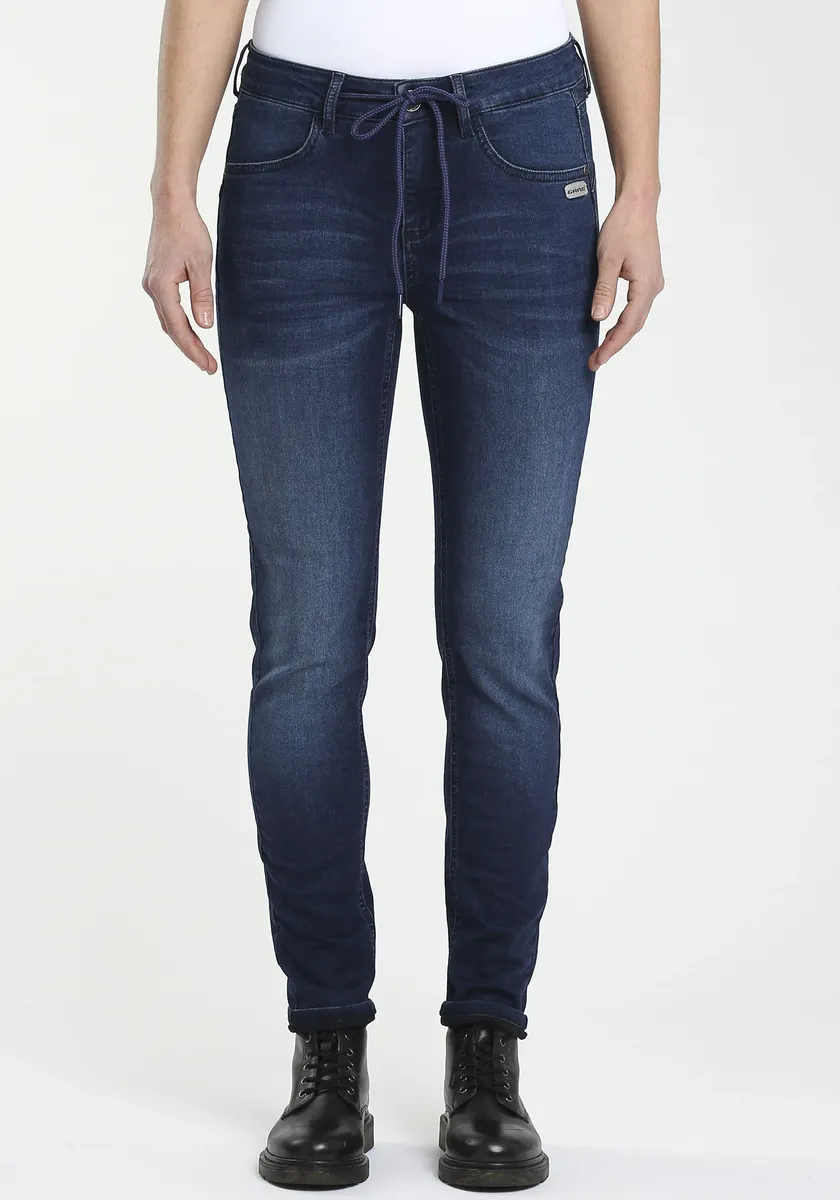 Брюки-джогг GANG "94JOLINE JOGG", с ремешком в тон, синий
Брюки-джогг GANG "94JOLINE JOGG", с ремешком в тон, синий