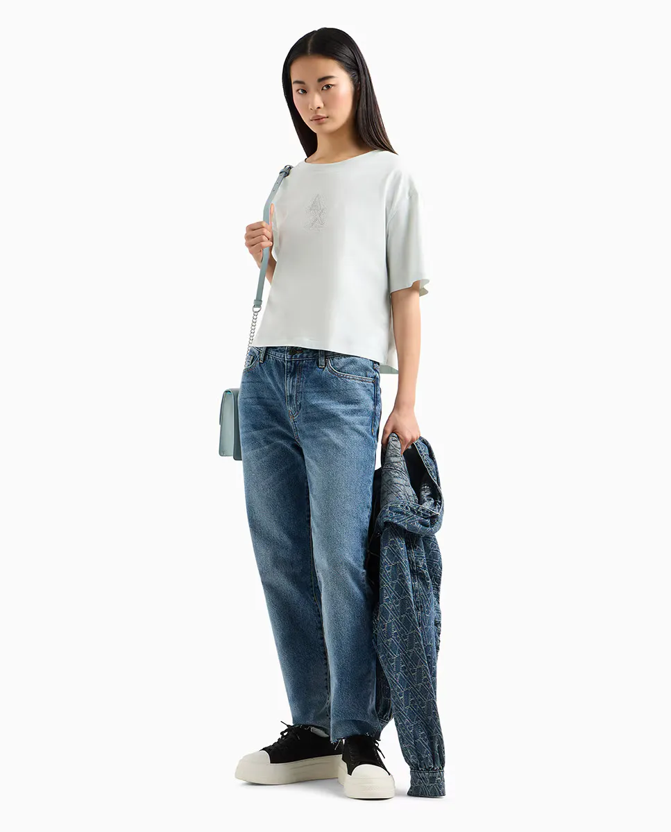 J16 женские джинсы бойфренда с посадкой средне-низкая посадка Armani Exchange, синий индиго
J16 женские джинсы бойфренда с посадкой средне-низкая посадка Armani Exchange, синий индиго