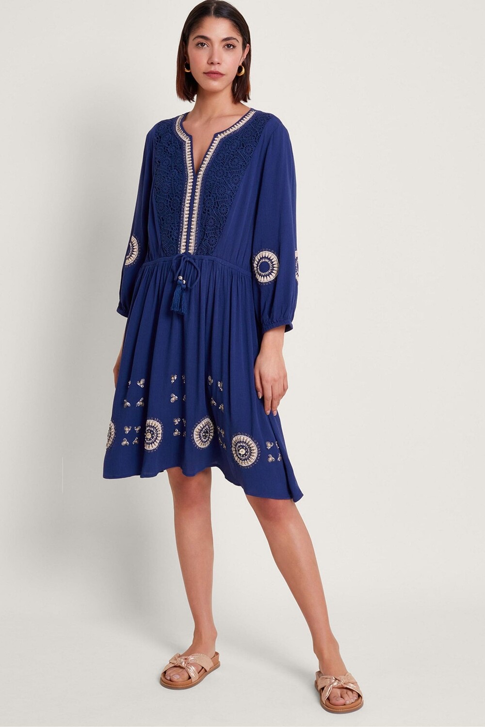 Платье алани крючком Monsoon, синий
Платье алани крючком Monsoon, синий