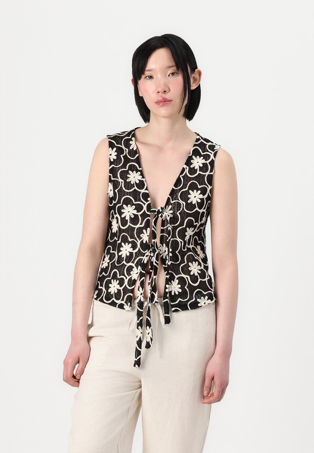 Блуза OBJCALLA TIE Object, черный
Блуза OBJCALLA TIE Object, черный