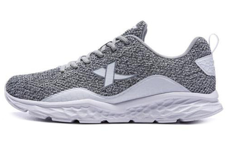 Кроссовки мужские низкие серые/белые Xtep 
Кроссовки мужские низкие серые/белые Xtep