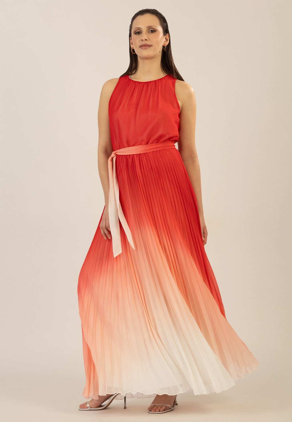 Платье Apart, красный
Платье Apart, красный