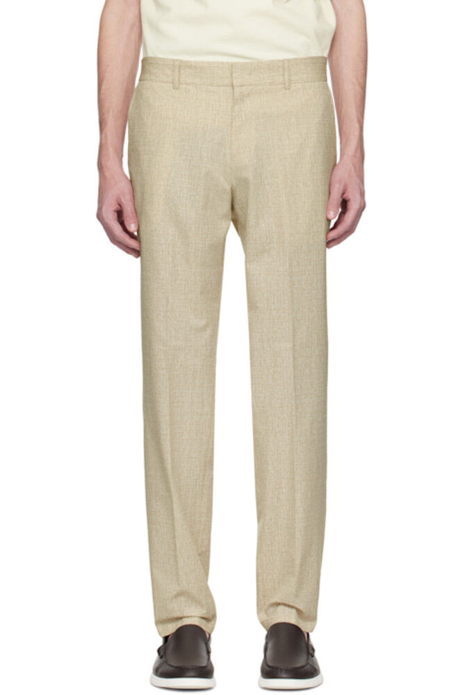 Бежевые формальные водоотталкивающие брюки BOSS
Бежевые формальные водоотталкивающие брюки BOSS