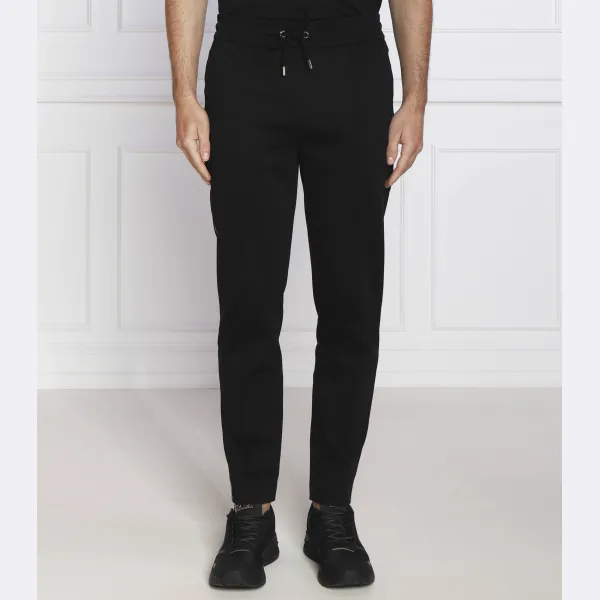 Lamont 43 спортивные брюки стандартного кроя мерсеризованный Boss, черный
Lamont 43 спортивные брюки стандартного кроя мерсеризованный Boss, черный