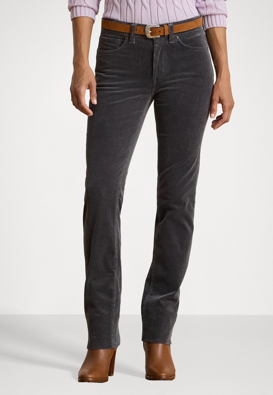 Брюки Lauren Ralph Lauren STRETCH CORDUROY STRAIGHT TROUSER, Onyx Grey/Grey
Брюки Lauren Ralph Lauren STRETCH CORDUROY STRAIGHT TROUSER, Onyx Grey/Grey