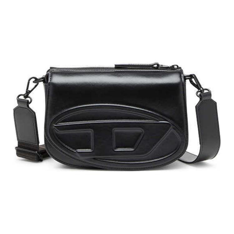 DIESEL Кожаная кожаная сумка через плечо средний размер унисекс черный
DIESEL Кожаная кожаная сумка через плечо средний размер унисекс черный