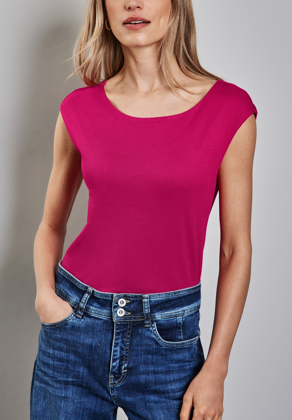 Базовая футболка Street One, розовый
Базовая футболка Street One, розовый