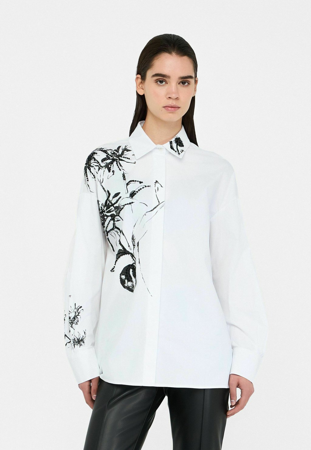 Блузка на пуговицах LIU JO, белый
Блузка на пуговицах LIU JO, белый