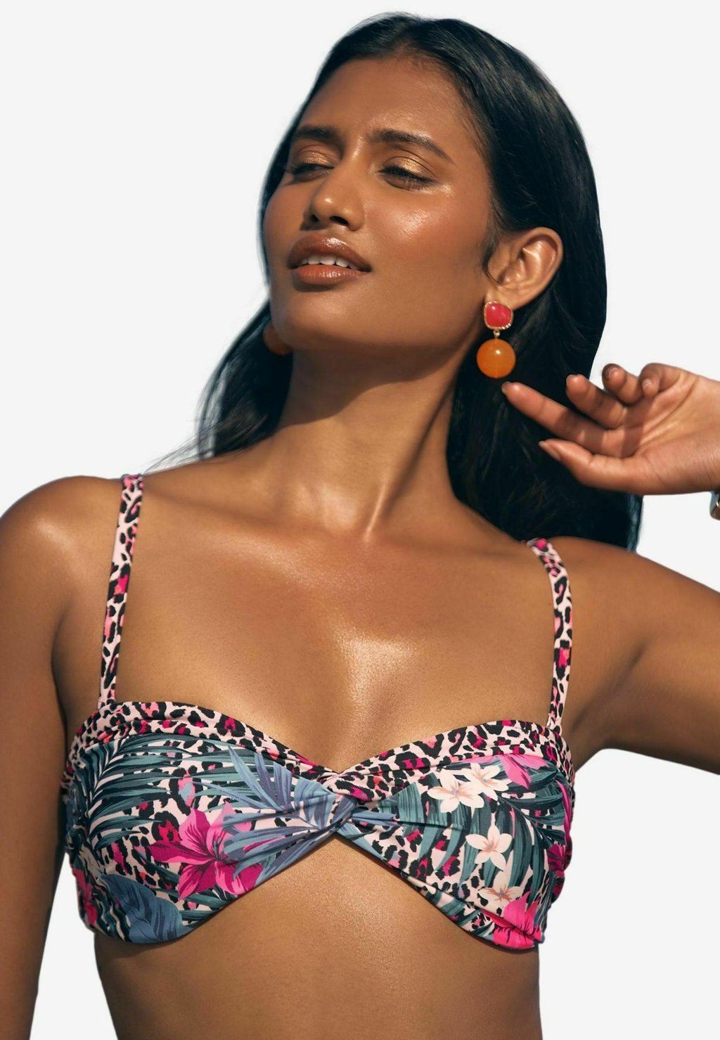 Верх бикини REGULAR FIT Love & Roses, синий
Верх бикини REGULAR FIT Love & Roses, синий