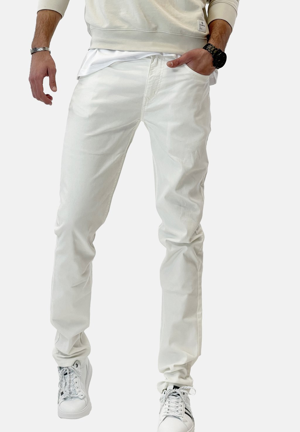 Джинсы облегающего кроя Elara, белый
Джинсы облегающего кроя Elara, белый