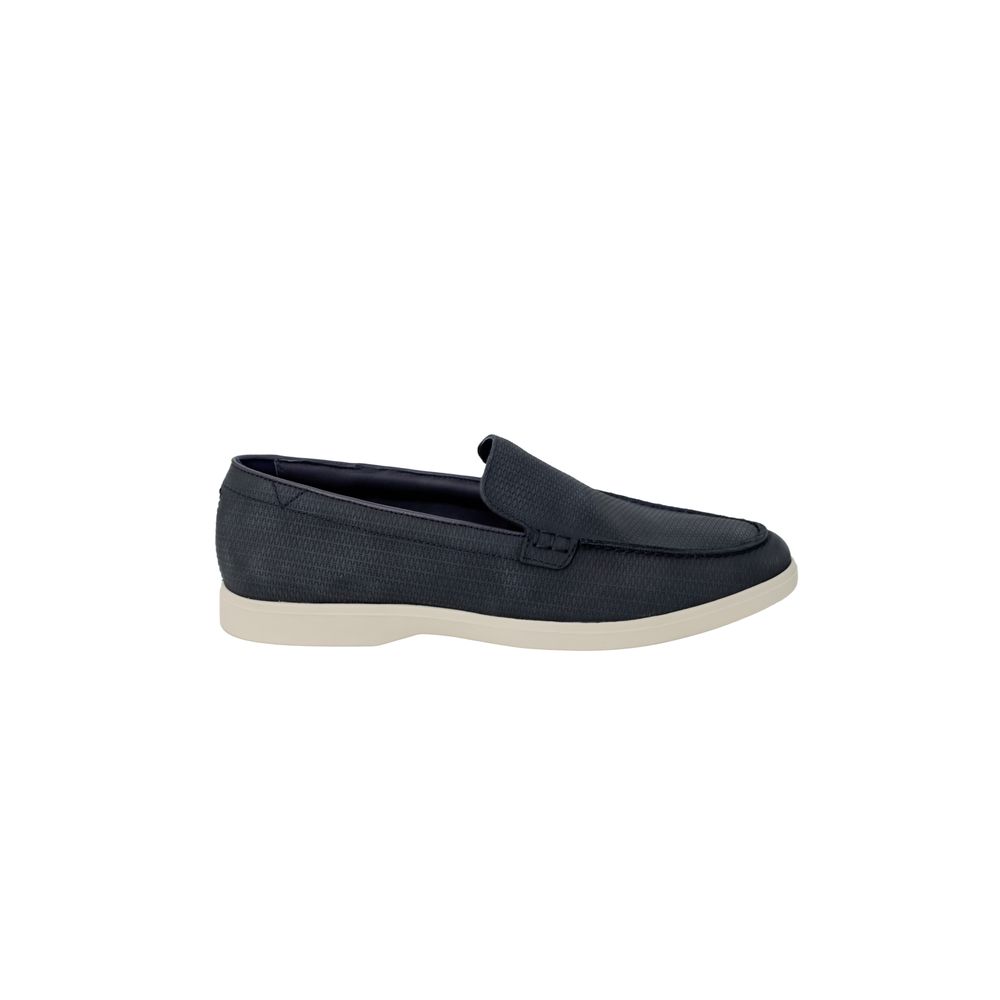 Туфли-лодочки из синей кожи Clarks
Туфли-лодочки из синей кожи Clarks