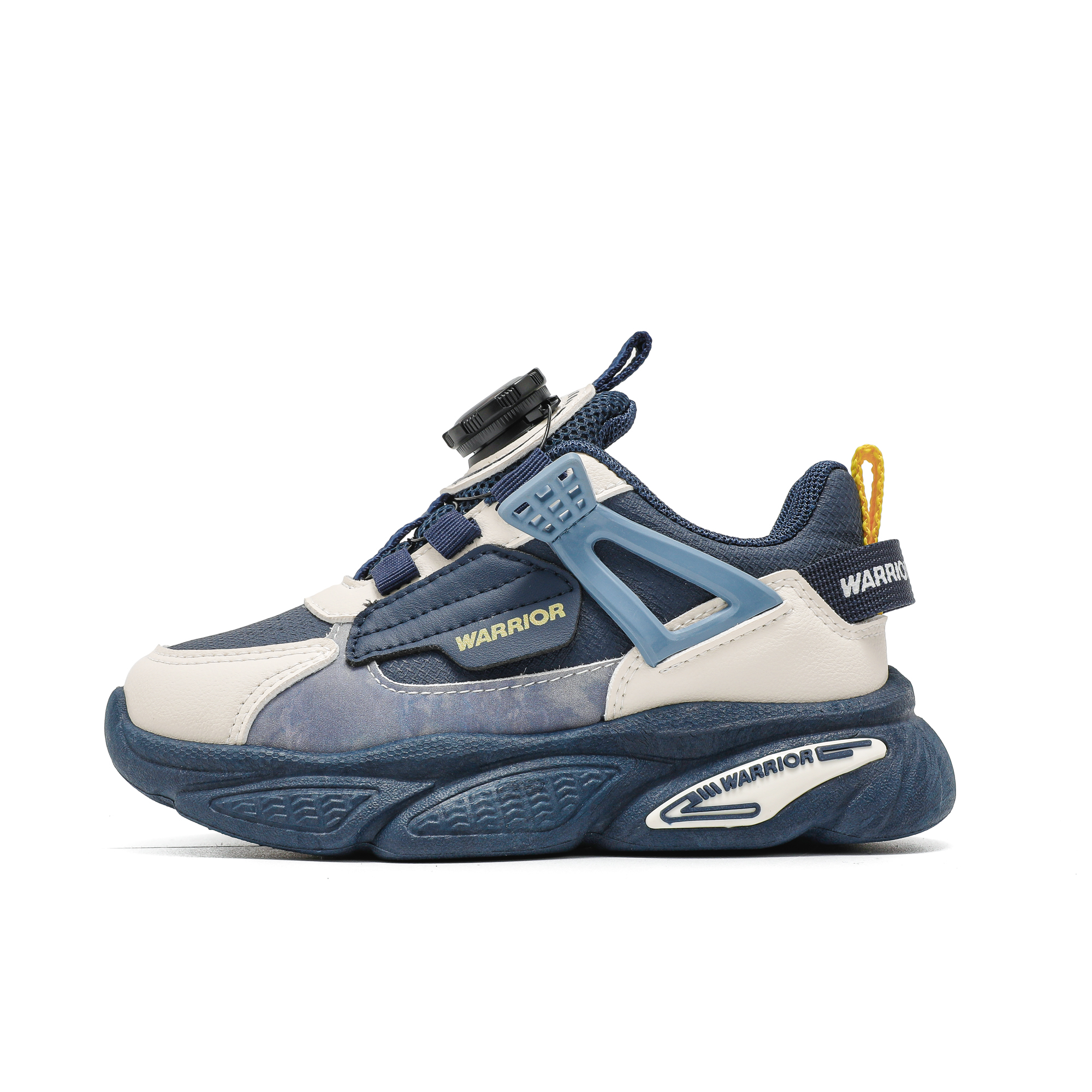 Детские повседневные кроссовки на низком ходу из искусственной кожи, устойчивые к скольжению и истиранию, для детей 3-7 лет WARRIOR, синий/бежевый
Детские повседневные кроссовки на низком ходу из искусственной кожи, устойчивые к скольжению и истиранию, для детей 3-7 лет WARRIOR, синий/бежевый