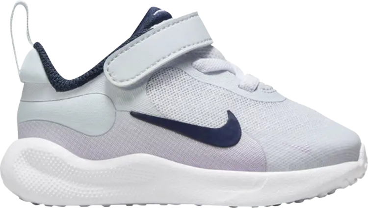 Кроссовки Revolution 7 TD 'Football Grey Midnight Navy', серый 
Кроссовки Revolution 7 TD 'Football Grey Midnight Navy', серый