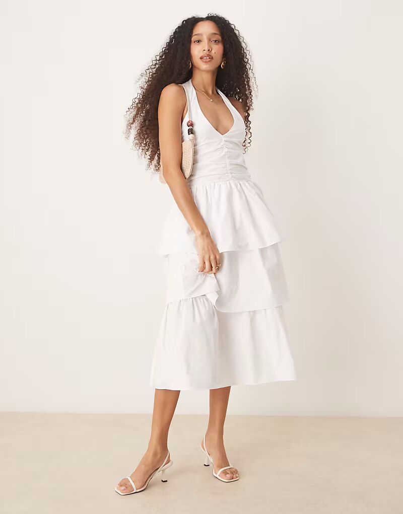 Гламурное многоярусное платье макси с халтернеем белого цвета Glamorous
Гламурное многоярусное платье макси с халтернеем белого цвета Glamorous