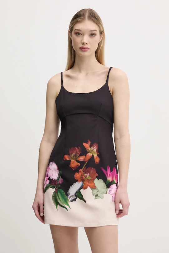 Платье LE MANS Desigual, черный
Платье LE MANS Desigual, черный