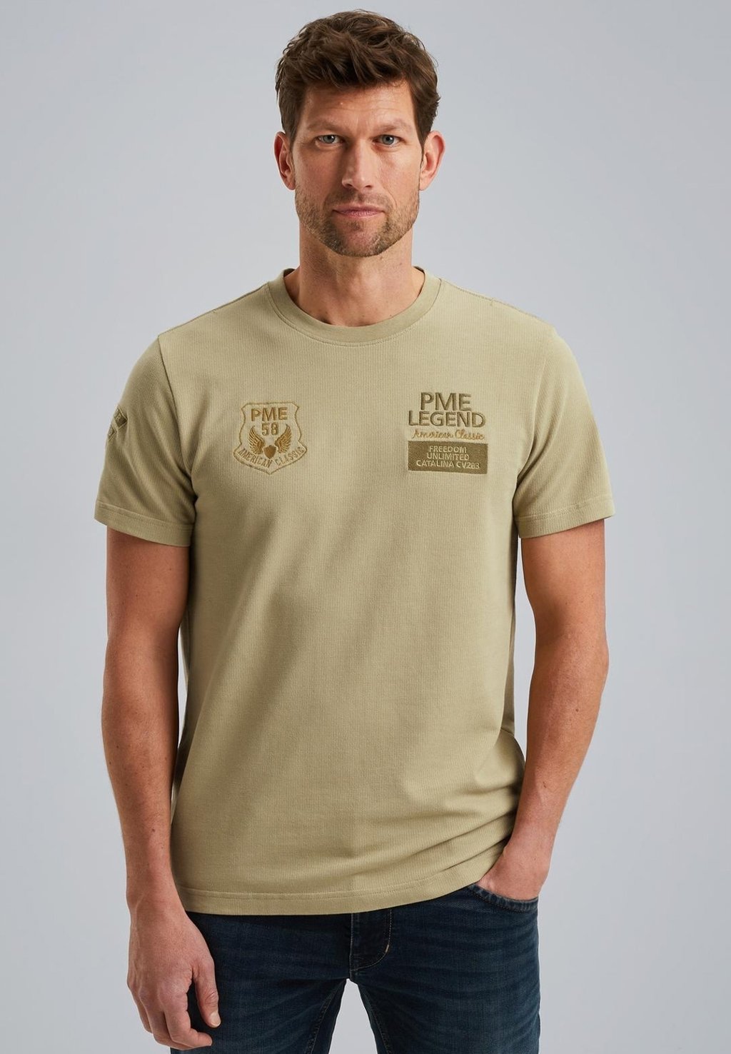 Базовая футболка BADGES PME Legend, светло-зеленый
Базовая футболка BADGES PME Legend, светло-зеленый