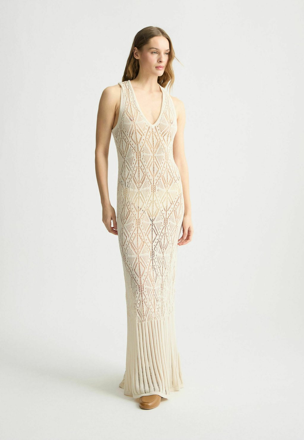 Платье макси Jumper dress LIU JO, бежевый 
Платье макси Jumper dress LIU JO, бежевый