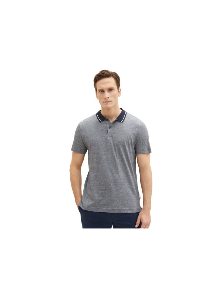 Мужская рубашка с круглым вырезом и длинными рукавами синего цвета Tom Tailor
Мужская рубашка с круглым вырезом и длинными рукавами синего цвета Tom Tailor