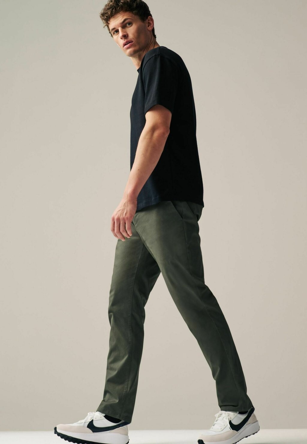 Чиносы REGULAR FIT STRETCH Next, зеленый
Чиносы REGULAR FIT STRETCH Next, зеленый