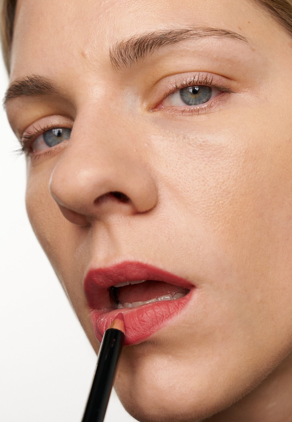 Карандаш для губ LIP PENCIL Bobbi Brown, цвет rose
Карандаш для губ LIP PENCIL Bobbi Brown, цвет rose