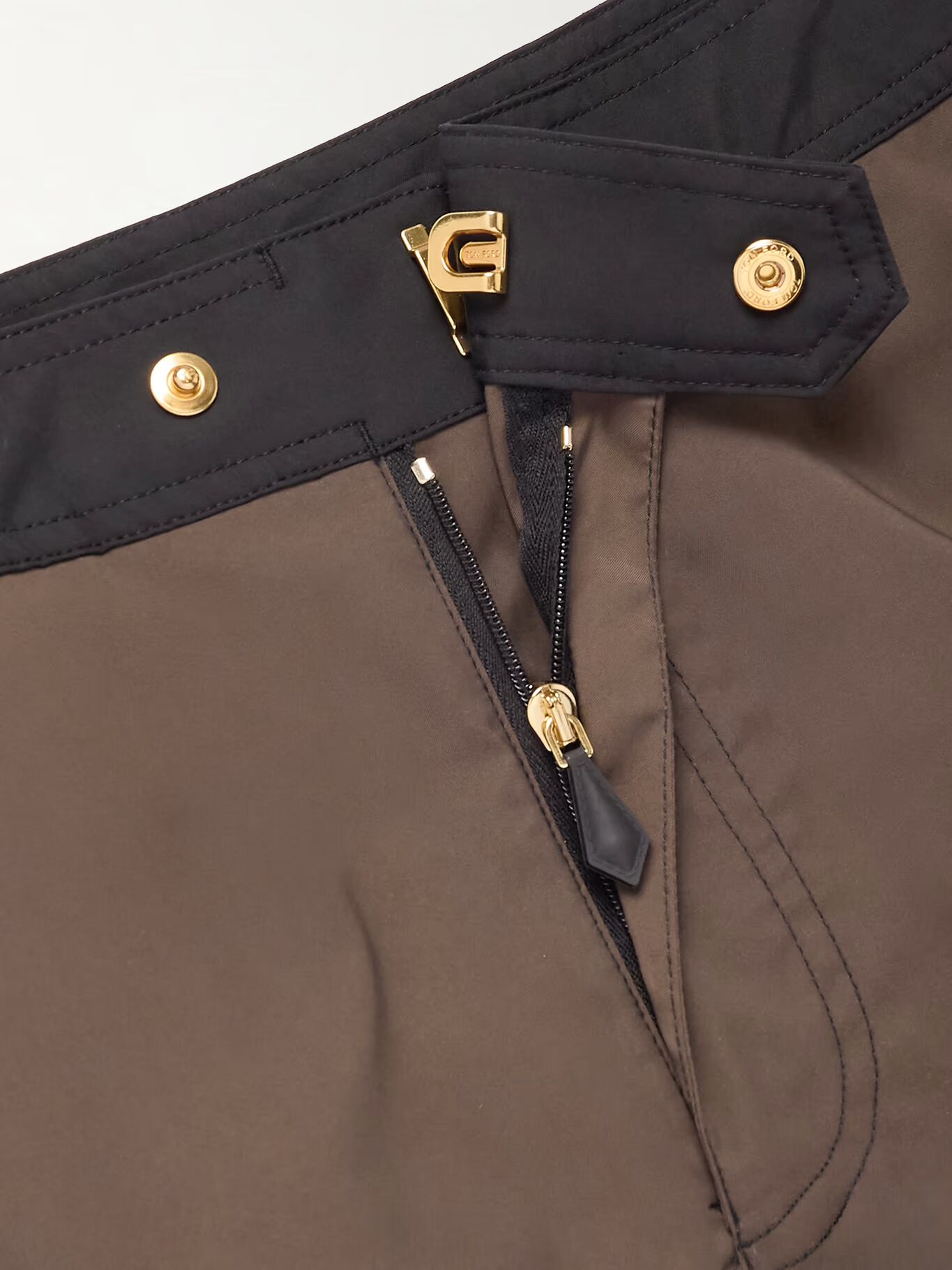 Прямые полосатые шорты для плавания средней длины TOM FORD, коричневый
Прямые полосатые шорты для плавания средней длины TOM FORD, коричневый