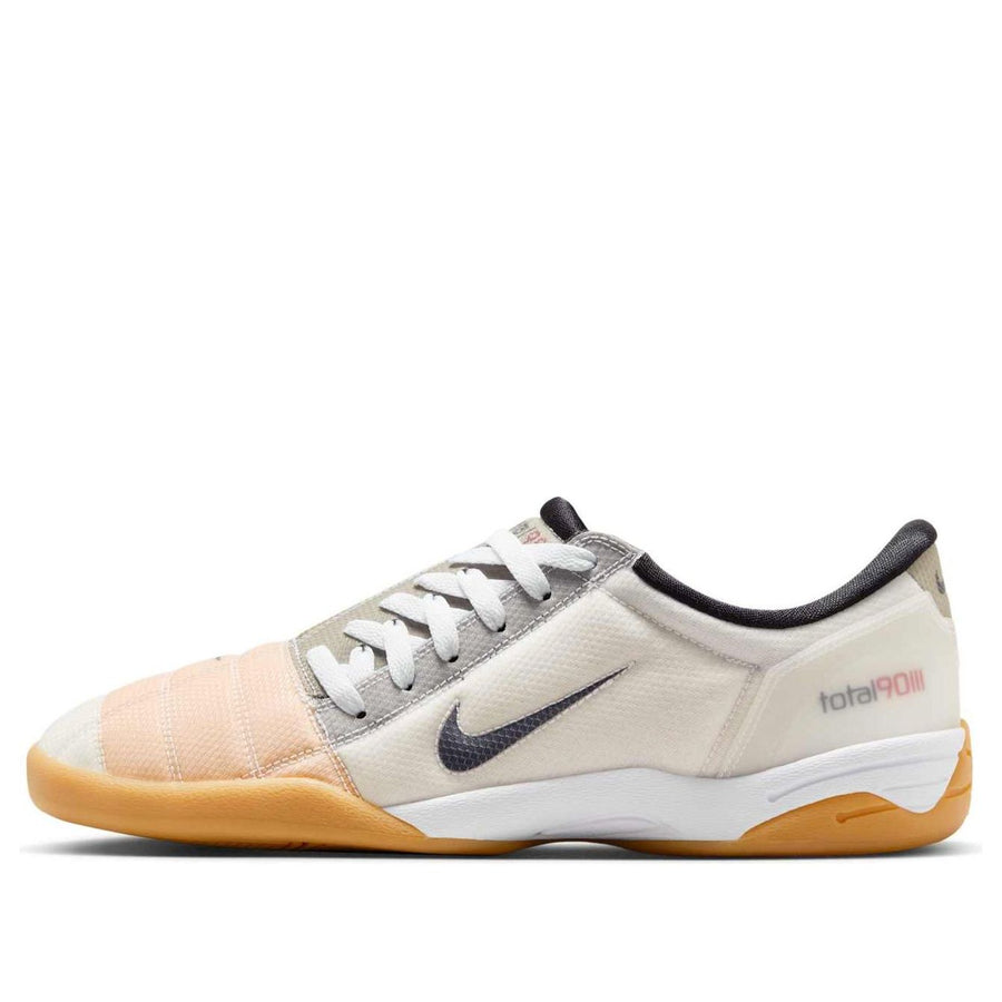 Кроссовки Nike Total 90 3 SP 'White Black Gum', белый
Кроссовки Nike Total 90 3 SP 'White Black Gum', белый