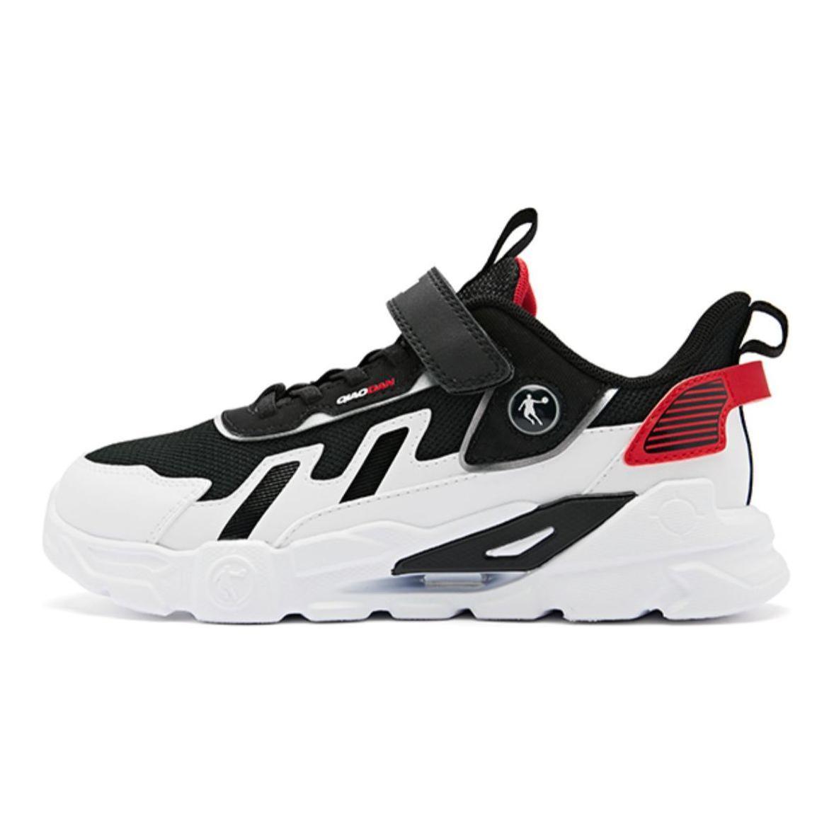 Против скольжения износостойкие низкие детские повседневные кроссовки черный белый красный подростки QIAODAN
Против скольжения износостойкие низкие детские повседневные кроссовки черный белый красный подростки QIAODAN