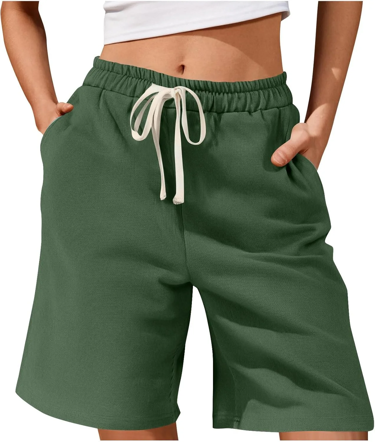 Женские шорты Bermuda Plus Size с карманами
Женские шорты Bermuda Plus Size с карманами