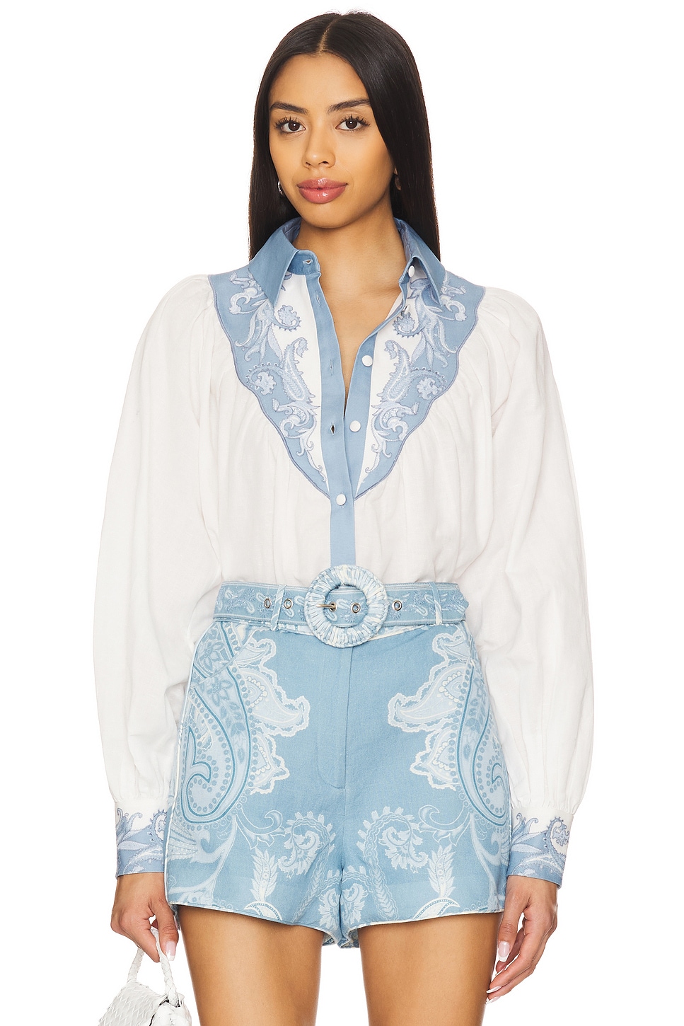 Рубашка с ярмом Hemant And Nandita, blue ivory
Рубашка с ярмом Hemant And Nandita, blue ivory