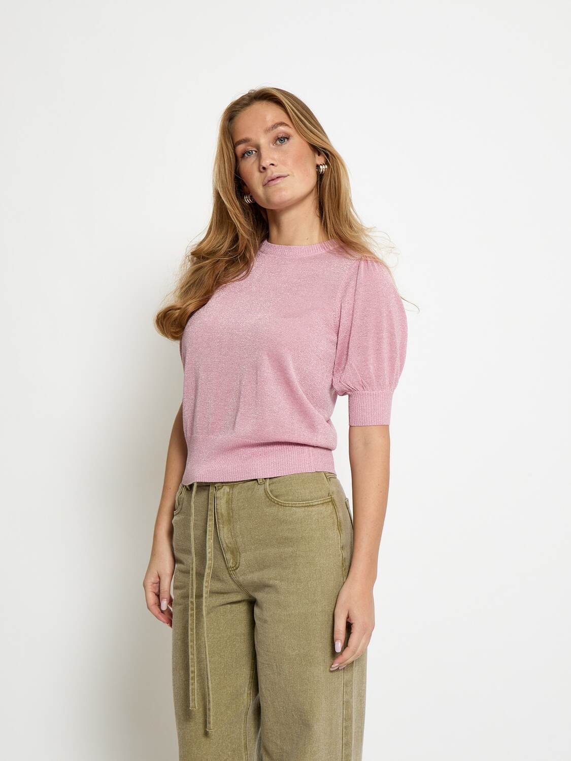 Minus Свитер 'Liv' в цвете Rose
Minus Свитер 'Liv' в цвете Rose