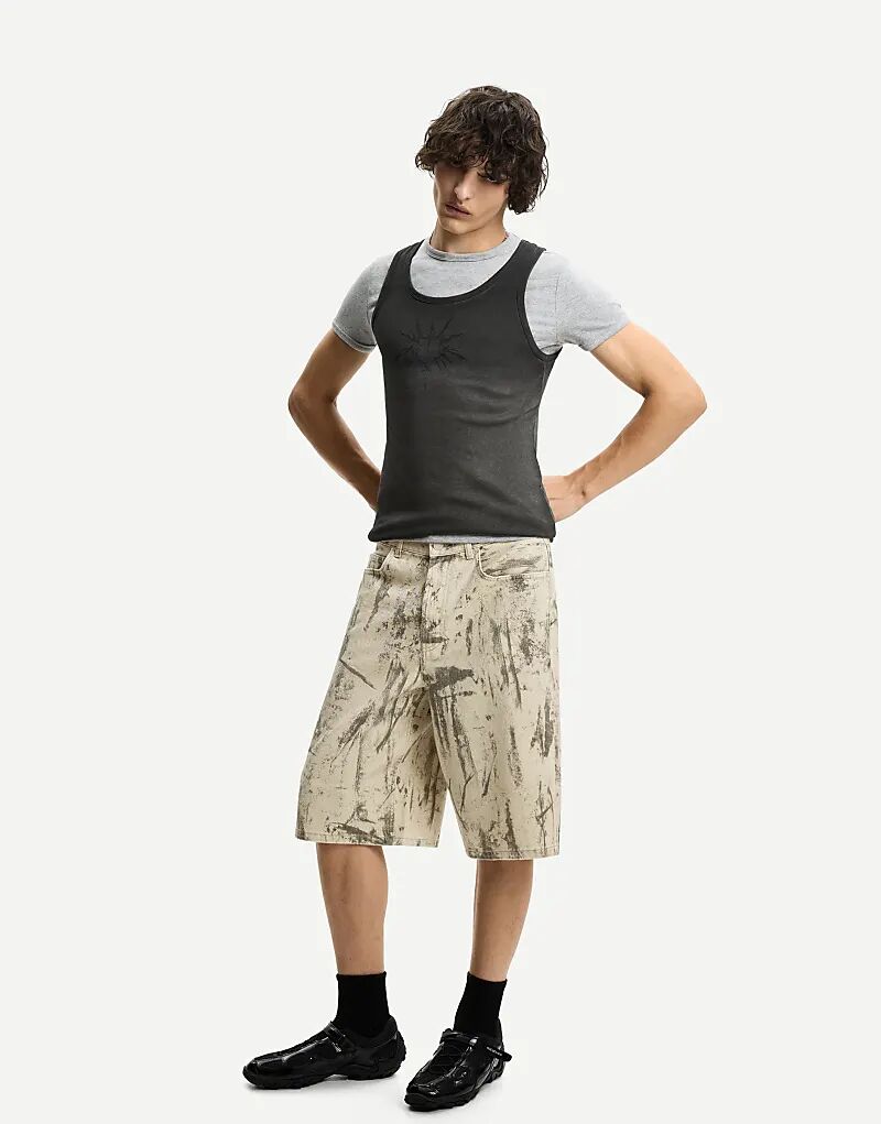 Мешковатые шорты-бермуды Bershka с принтом серого цвета
Мешковатые шорты-бермуды Bershka с принтом серого цвета