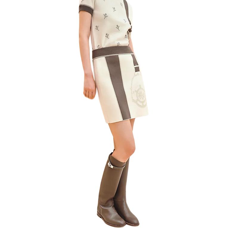 HERMES SS24 Casual Короткая юбка женская бежевая
HERMES SS24 Casual Короткая юбка женская бежевая