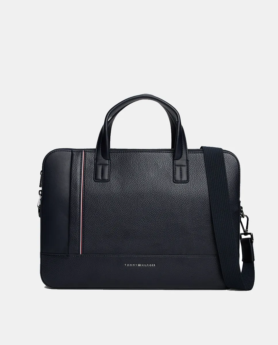 Сумка для ноутбука TH Central Slim черного цвета Tommy Hilfiger
Сумка для ноутбука TH Central Slim черного цвета Tommy Hilfiger