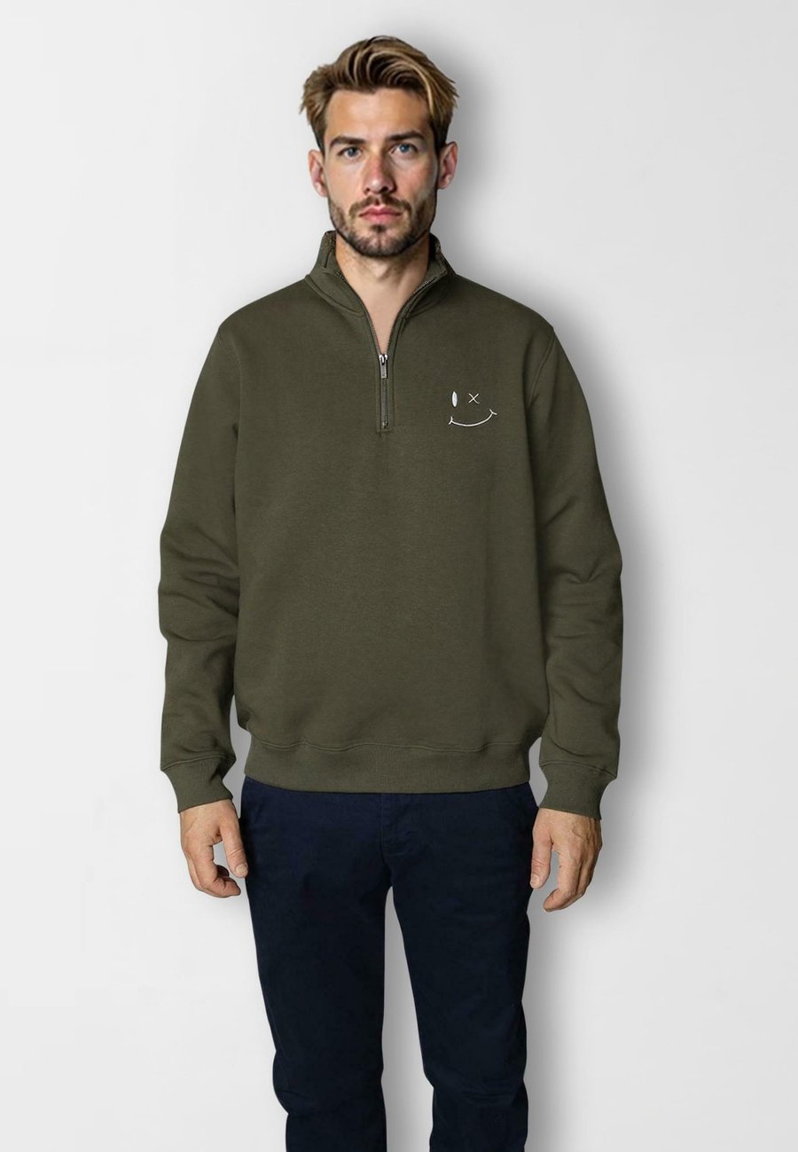 Толстовка Clean Cut Copenhagen PATRICK HALF-ZIP , Army Green/Green
Толстовка Clean Cut Copenhagen PATRICK HALF-ZIP , Army Green/Green
