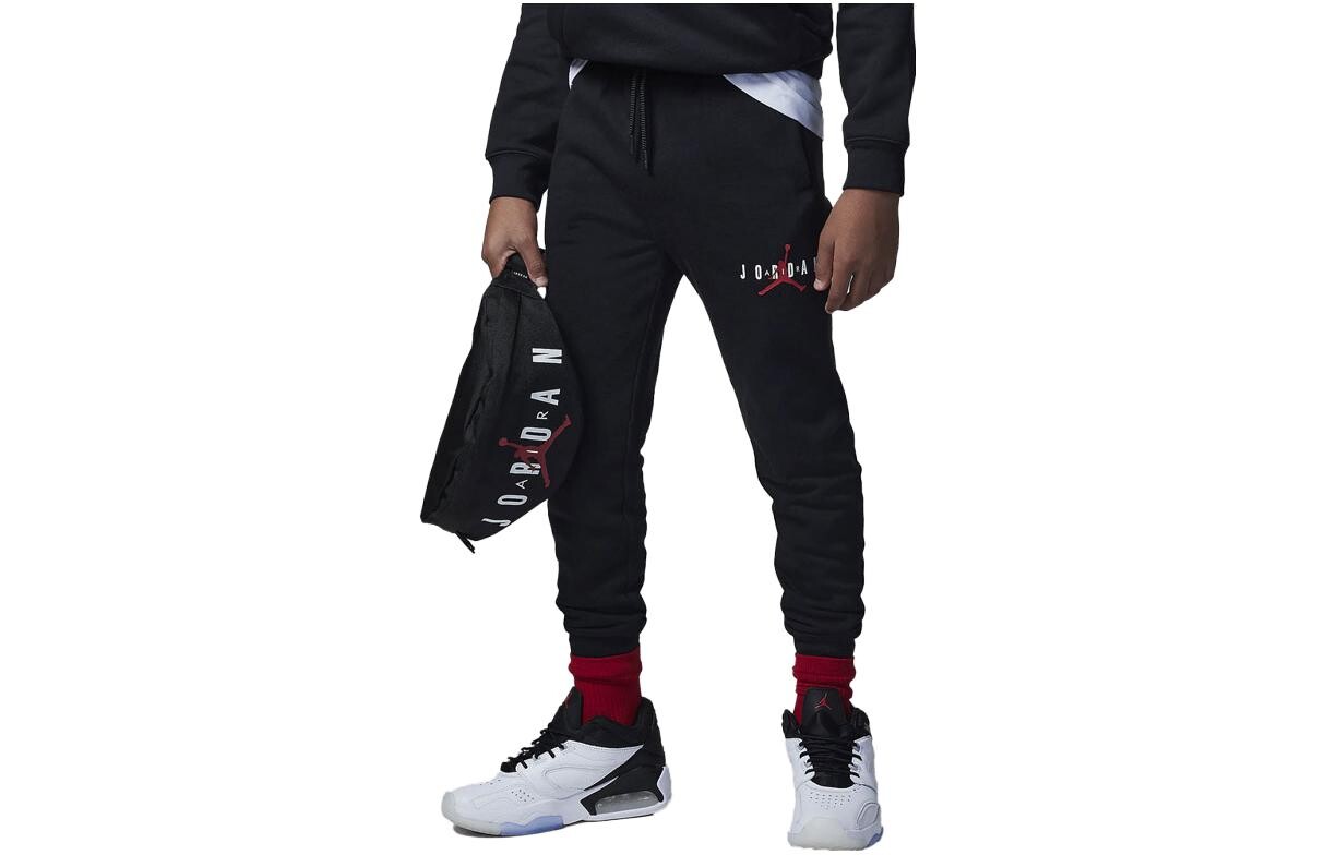 Детские трикотажные спортивные штаны Nike, черный
Детские трикотажные спортивные штаны Nike, черный