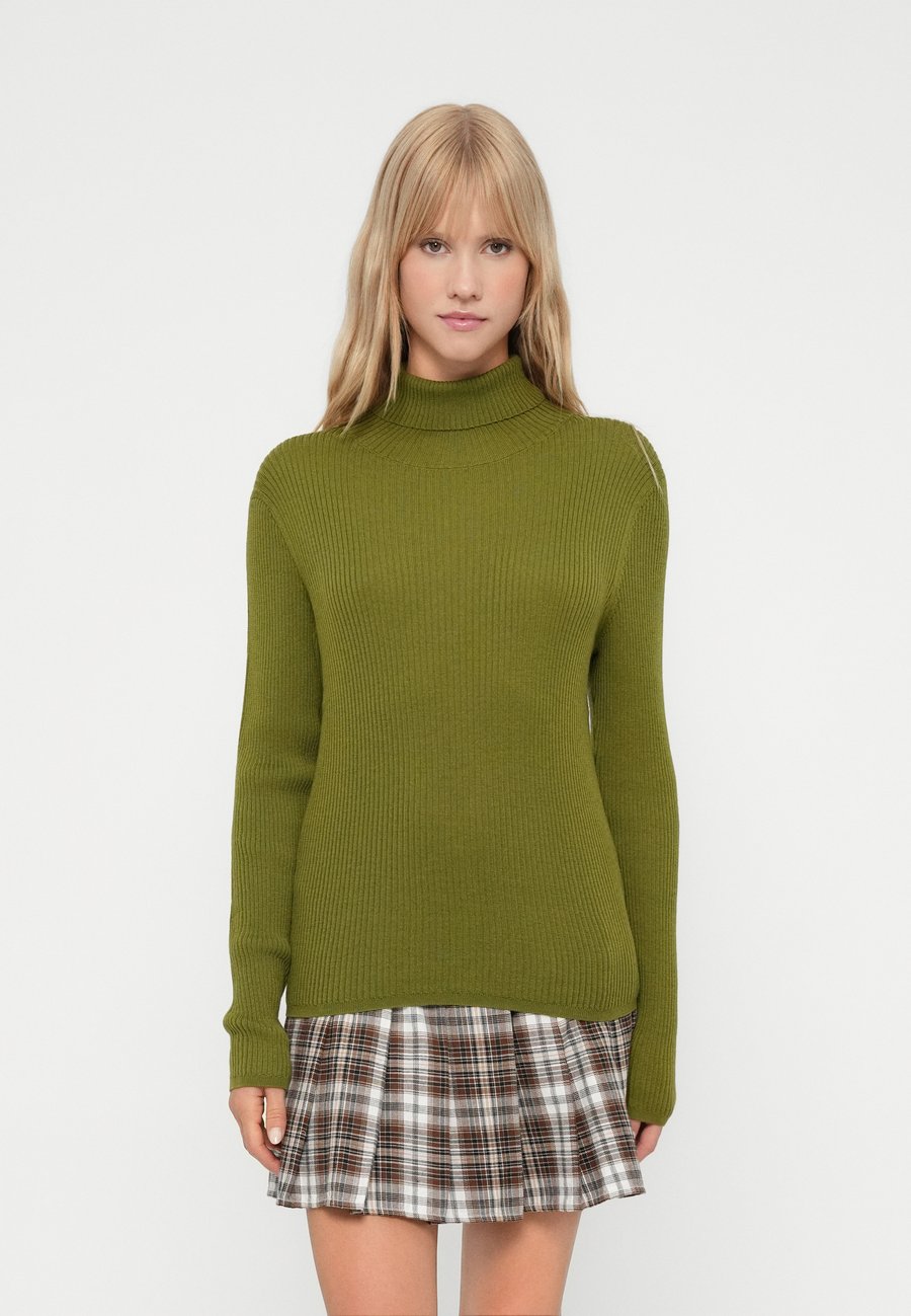 Джемпер Selected Femme THEA ROLL NECK, Avocado/Green
Джемпер Selected Femme THEA ROLL NECK, Avocado/Green
