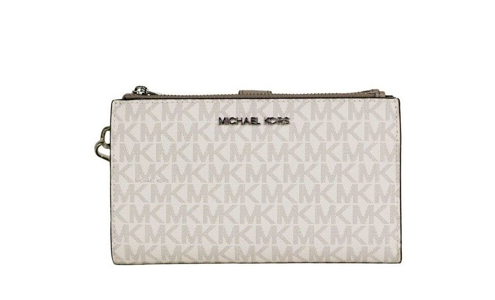 Jet Set Travel Яркий Белый ПВХ Большой Кошелек с Двумя Молниями На Ремне Michael Kors
Jet Set Travel Яркий Белый ПВХ Большой Кошелек с Двумя Молниями На Ремне Michael Kors