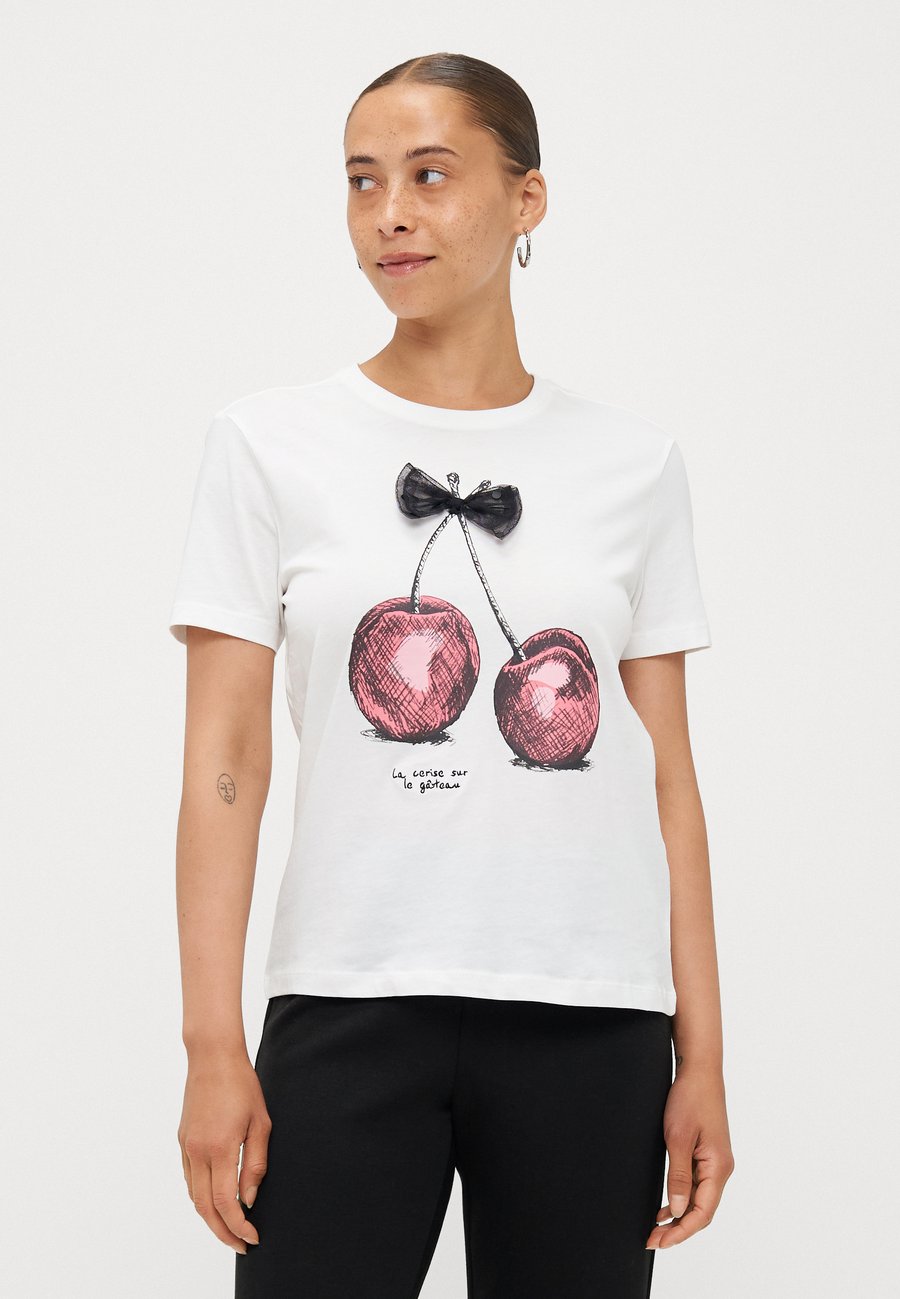 Футболка ONLY Petite ONLNITA LIFE BOW, Cloud Dancer/Off-White
Футболка ONLY Petite ONLNITA LIFE BOW, Cloud Dancer/Off-White