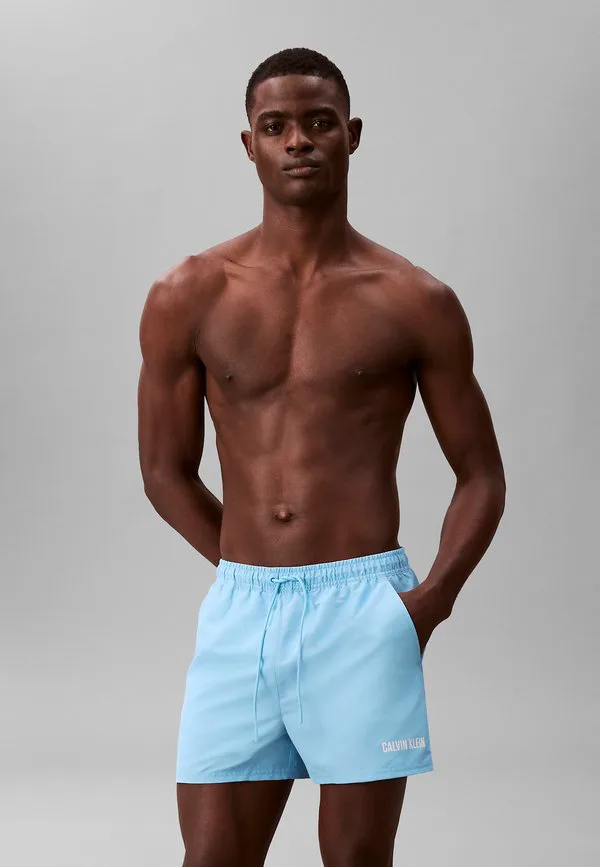 Плавки на завязках, интенсивные плавательные шорты Calvin Klein Swimwear, Chilly Blue, Синий, Плавки на завязках, интенсивные плавательные шорты Calvin Klein Swimwear, Chilly Blue
Плавки на завязках, интенсивные плавательные шорты Calvin Klein Swimwear, Chilly Blue, Синий, Плавки на завязках, интенсивные плавательные шорты Calvin Klein Swimwear, Chilly Blue