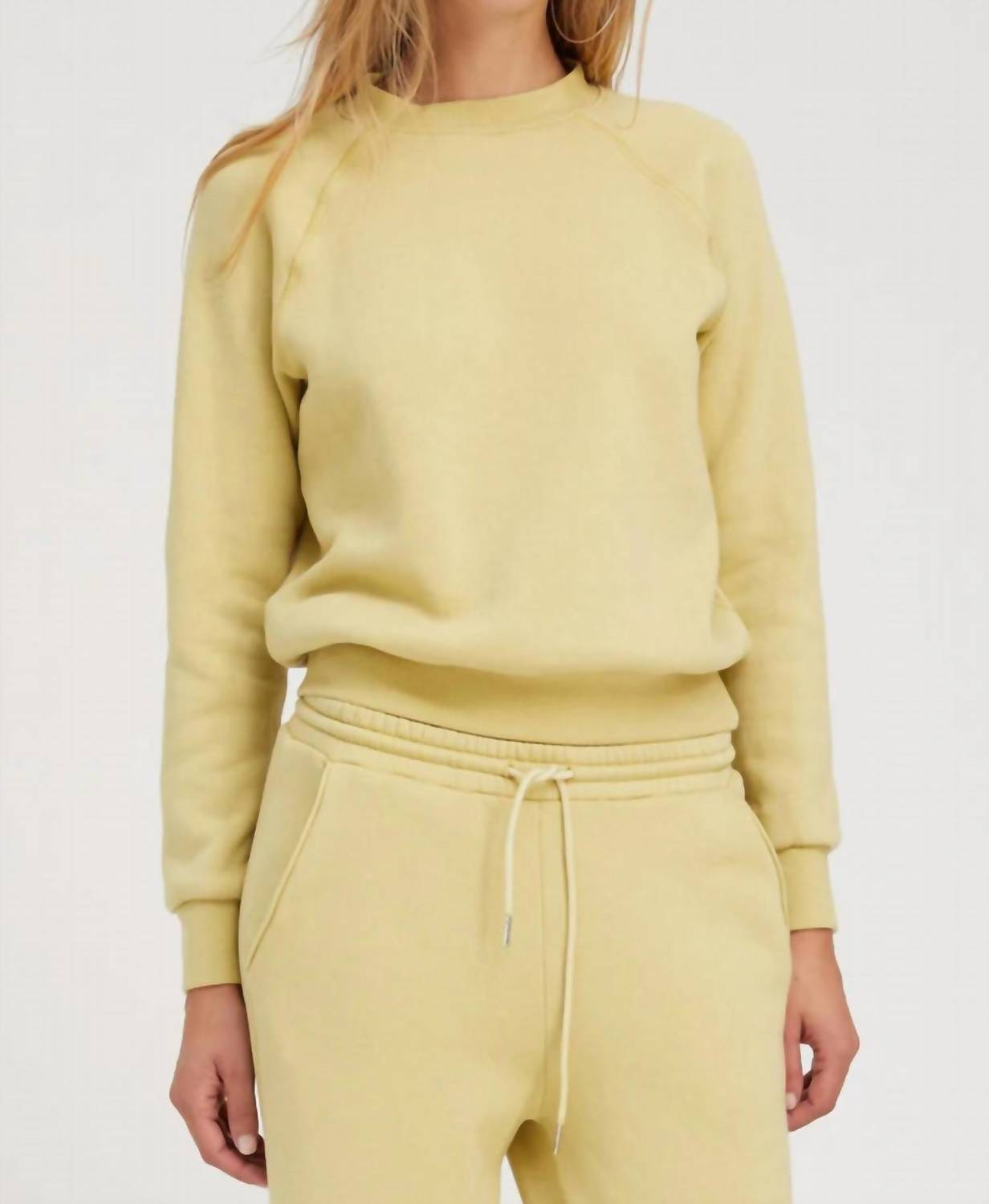 Укороченная толстовка реглан фисташкового цвета Sprwmn, Pistachio
Укороченная толстовка реглан фисташкового цвета Sprwmn, Pistachio