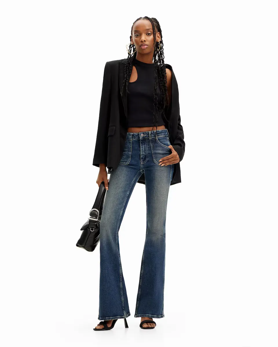 Женские расклешенные джинсы с эффектом потертости Desigual, синий
Женские расклешенные джинсы с эффектом потертости Desigual, синий