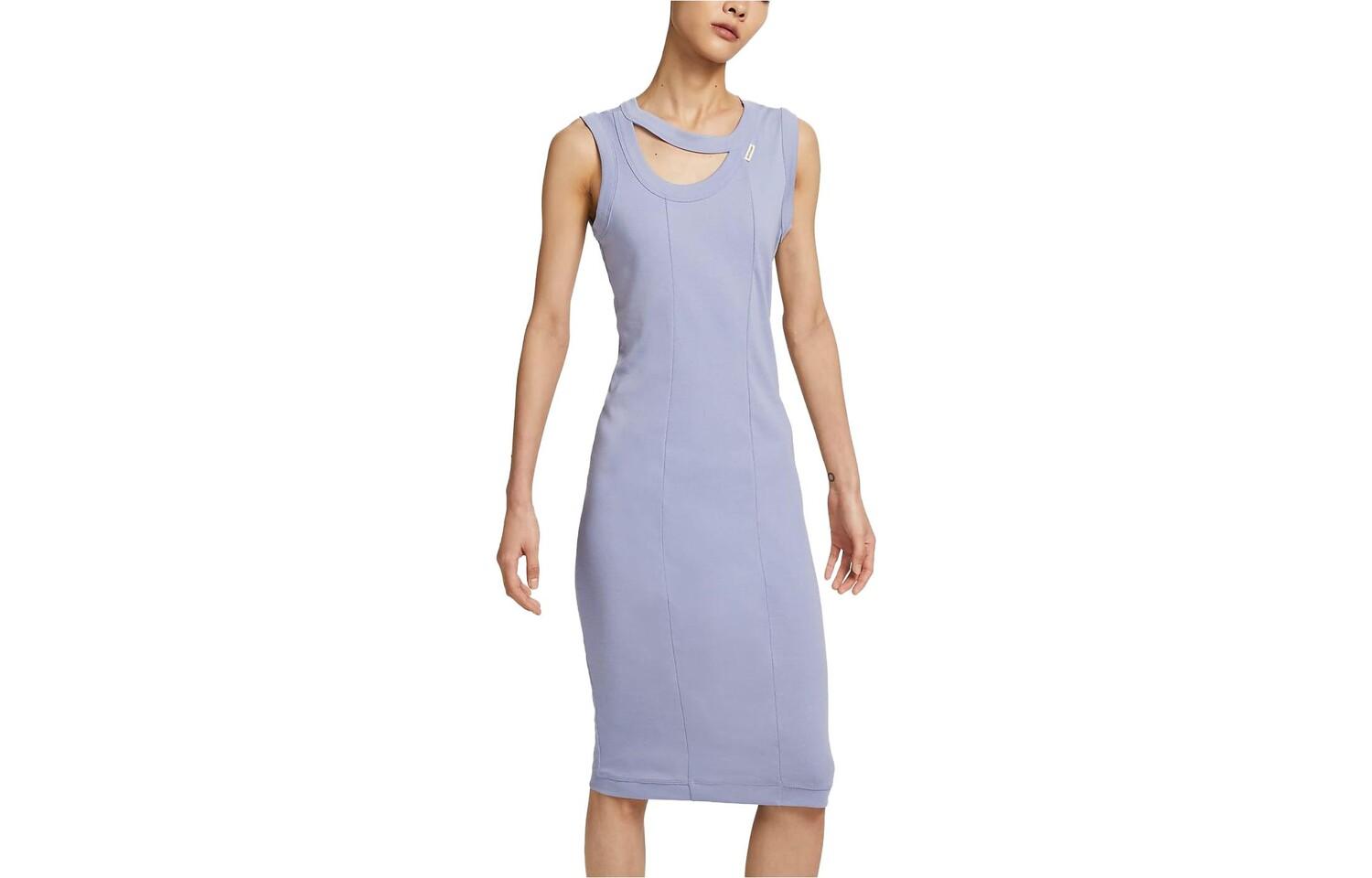 Платье без рукавов женское светло-голубое Nike
Платье без рукавов женское светло-голубое Nike