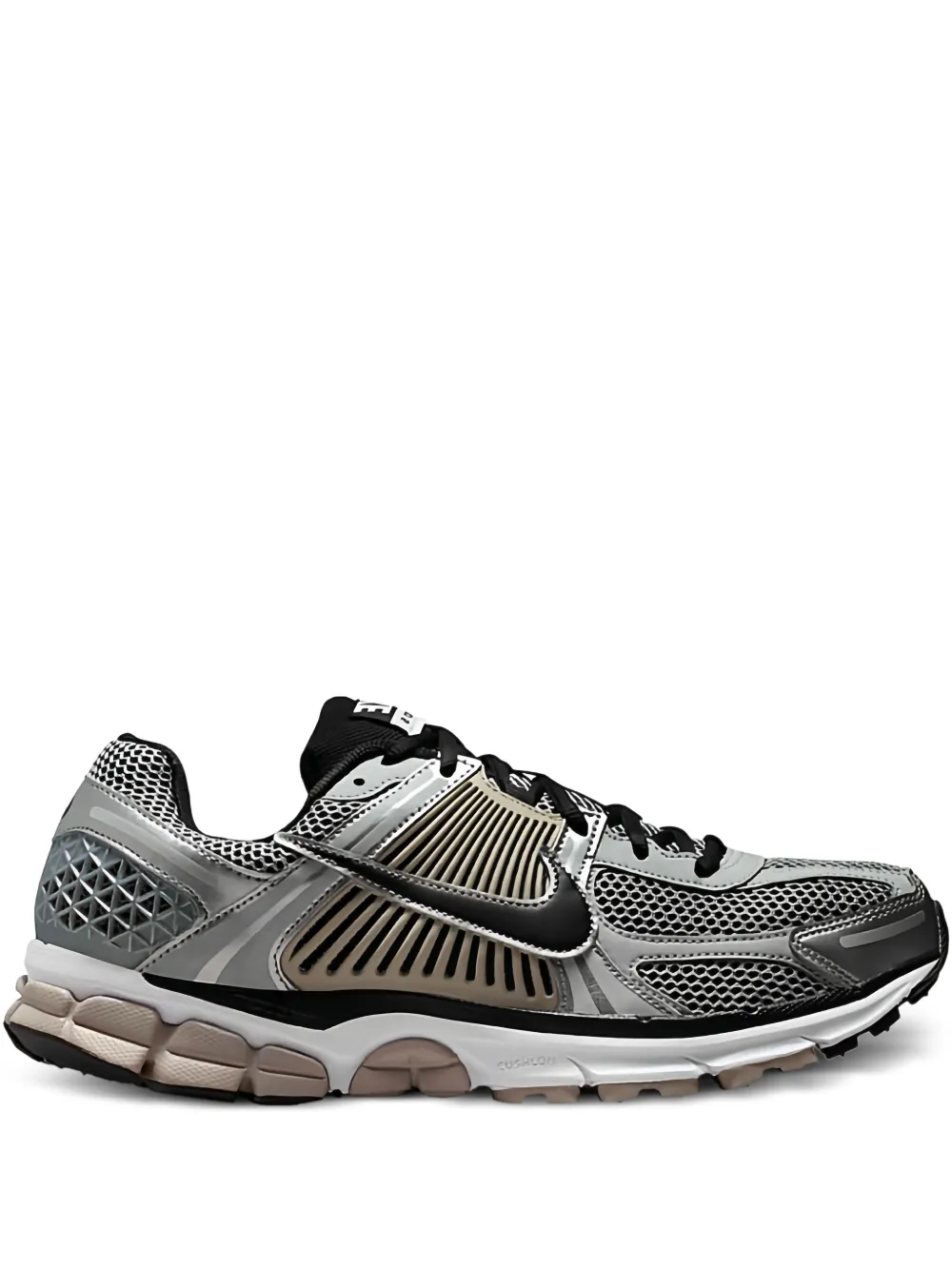 Кроссовки Vomero 5 Nike, серый
Кроссовки Vomero 5 Nike, серый