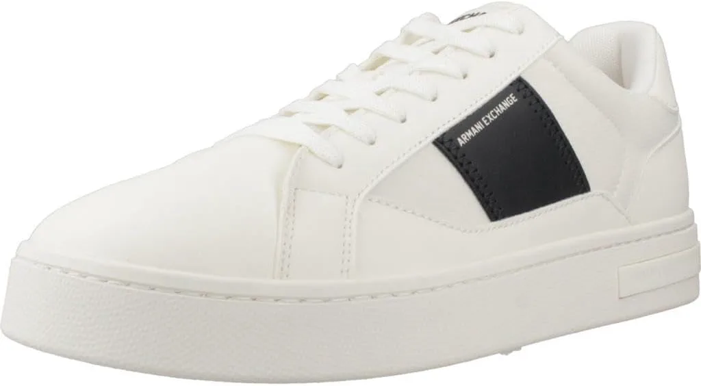Мужские кроссовки Armani Exchange London, кремовый/темно-синий
Мужские кроссовки Armani Exchange London, кремовый/темно-синий
