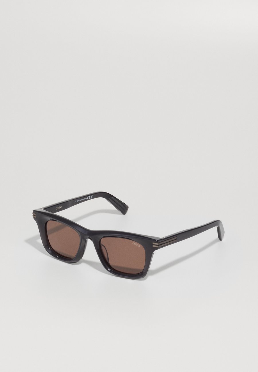 Солнцезащитные очки ZEGNA Sunglasses, Grey/Other /Brown/Grey
Солнцезащитные очки ZEGNA Sunglasses, Grey/Other /Brown/Grey