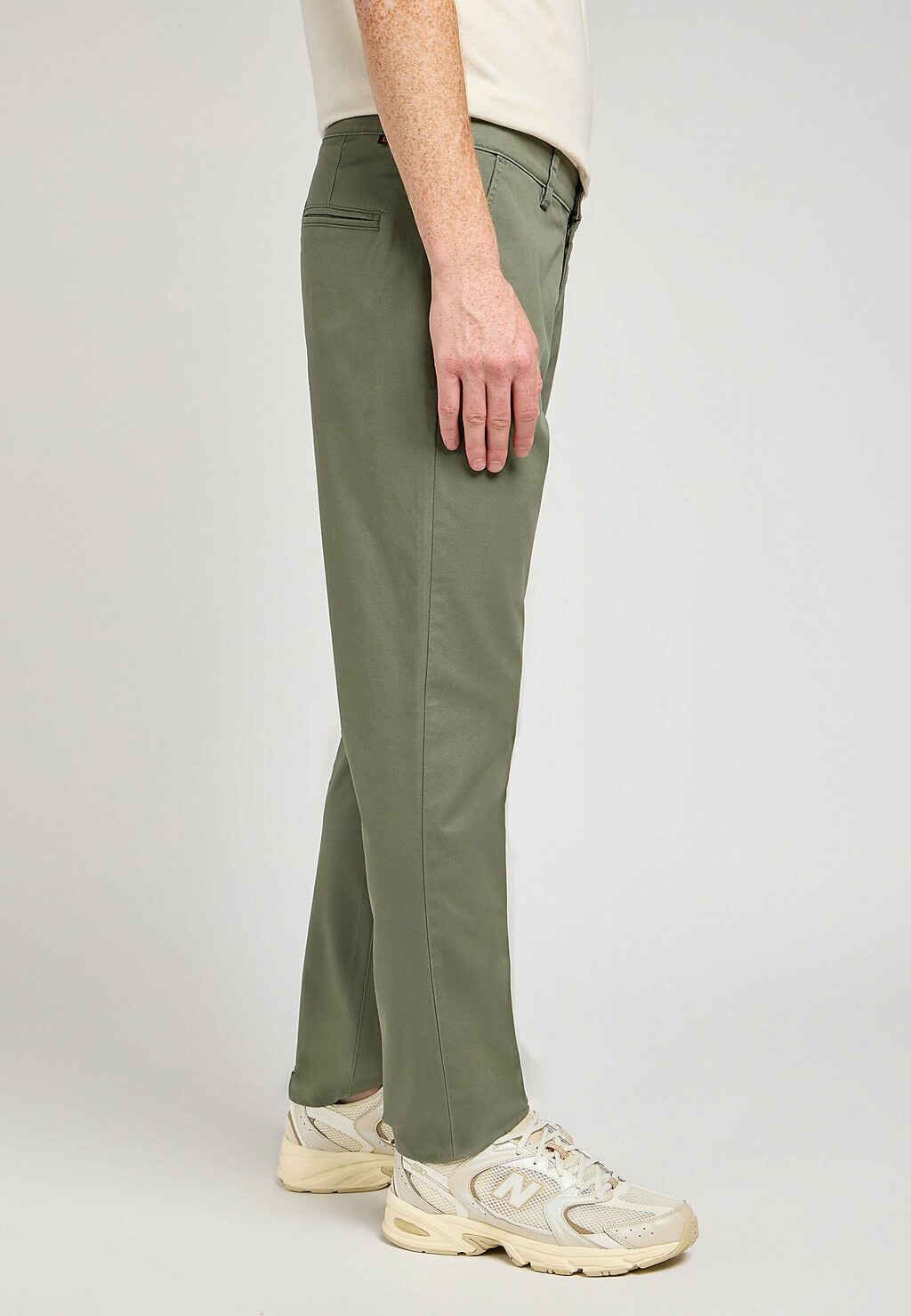 Чиносы Lee, цвет Mottled Green
Чиносы Lee, цвет Mottled Green