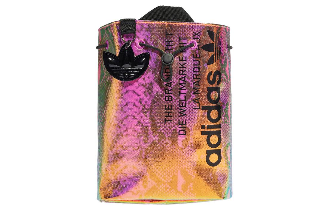 Рюкзак из полиуретана обычный женский лазерный порошок Adidas Originals
Рюкзак из полиуретана обычный женский лазерный порошок Adidas Originals