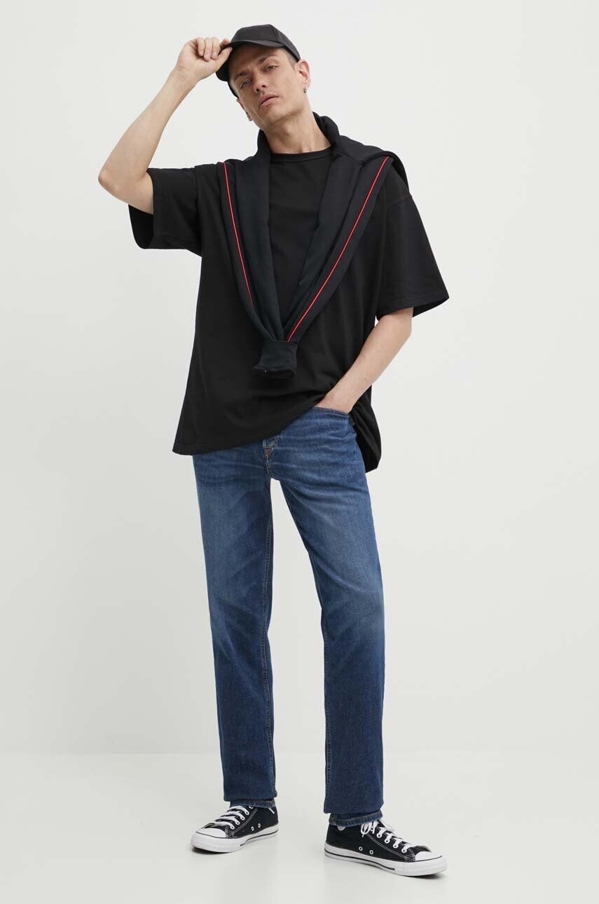 Джинсы Diesel 2023 D-FINITIVE, темно-синий
Джинсы Diesel 2023 D-FINITIVE, темно-синий