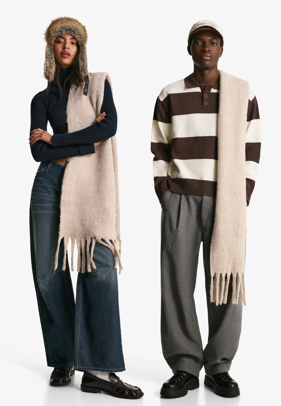 Шарф Bershka PLAIN, Sand
Шарф Bershka PLAIN, Sand