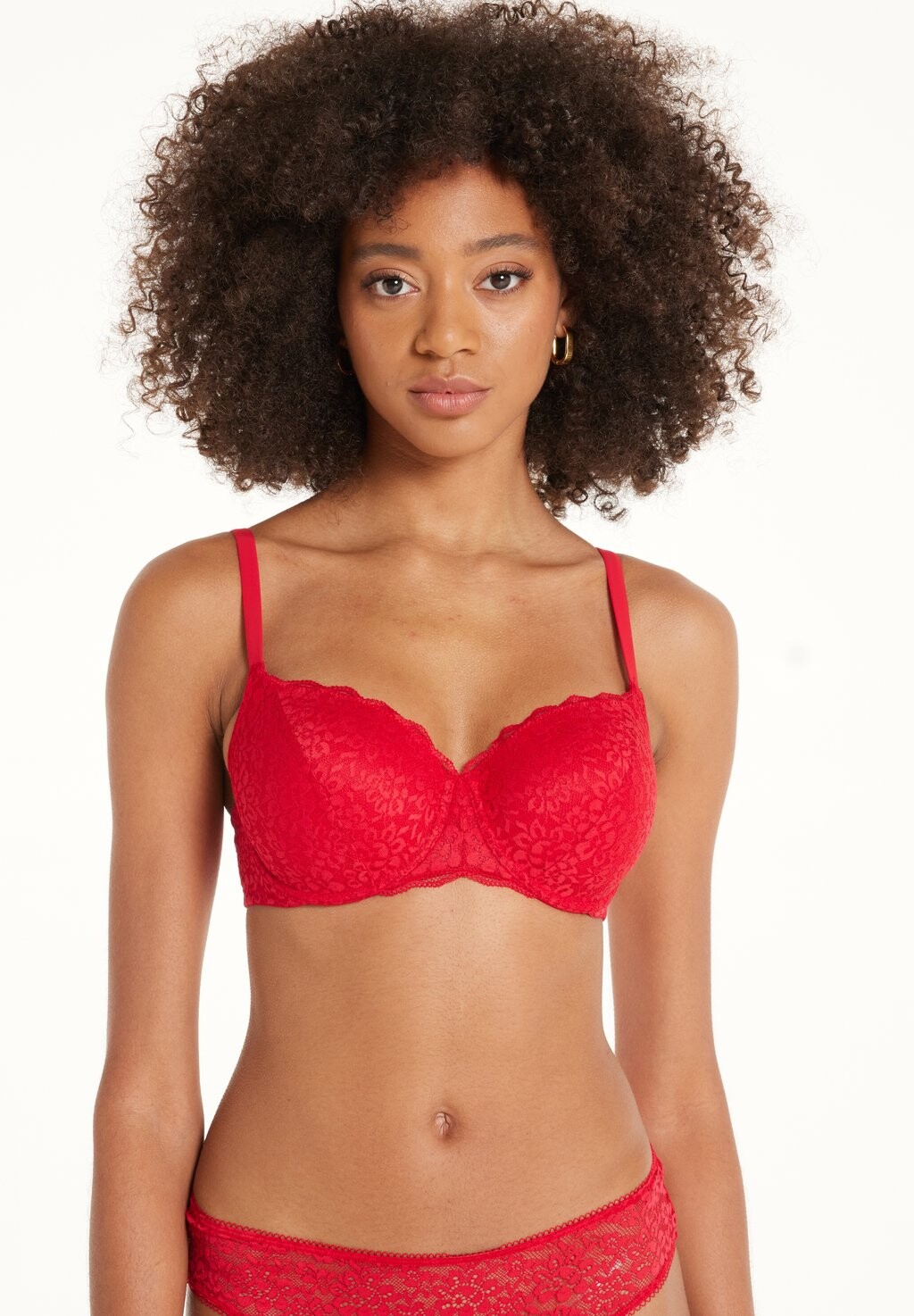 Бюстгальтер на косточках PRAGUE FULL COVER Tezenis, цвет rot rosso inverno
Бюстгальтер на косточках PRAGUE FULL COVER Tezenis, цвет rot rosso inverno